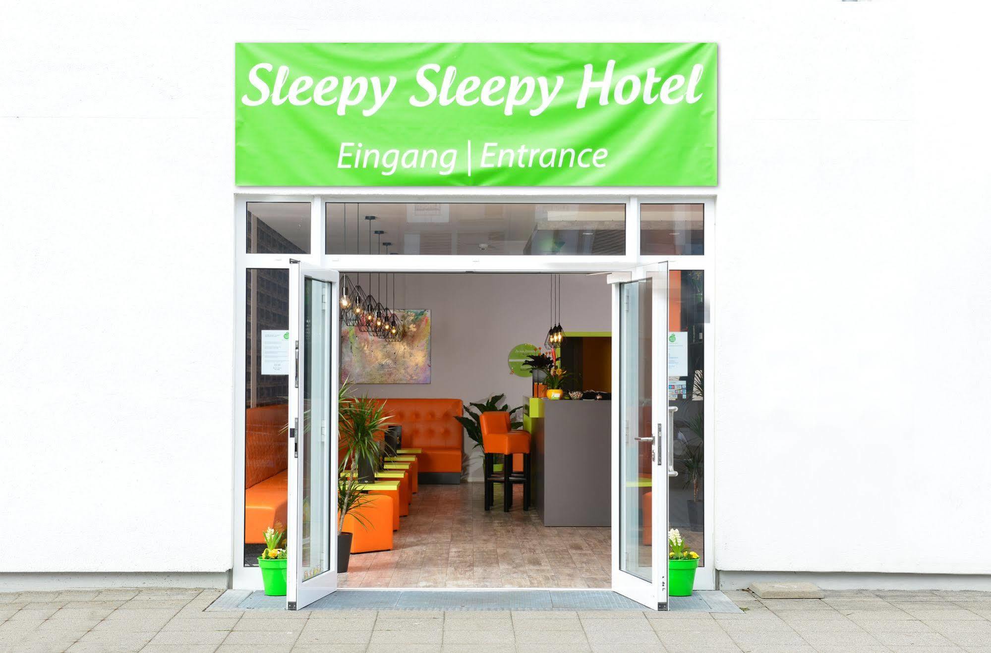Sleepysleepy Hotel Giessen Exterior photo